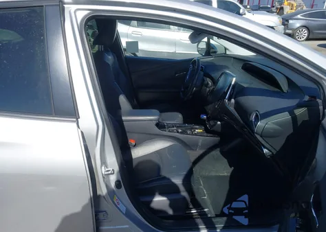 2022 Toyota Prius Prime Xle z USA, uszkodzony, nr VIN JTDKAMFP7N3197403